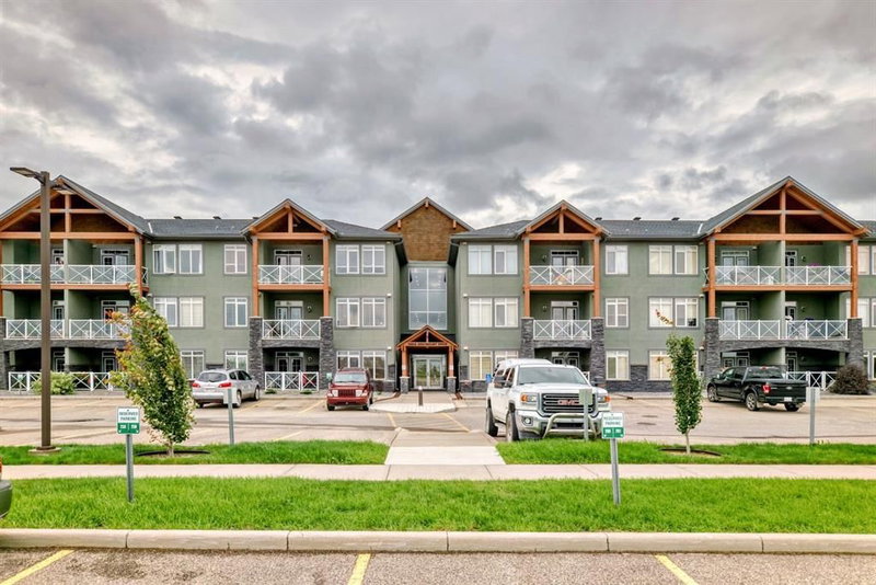 111 - 1005B Westmount Drive, Strathmore, T1P 0C3 | Image 3