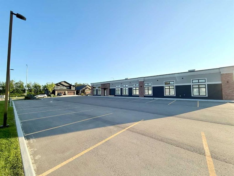 101 - 10501 67 Avenue, Grande Prairie, T8W 0K8 | Image 2