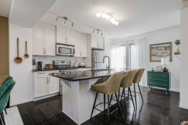 56 Auburn Bay Close SE