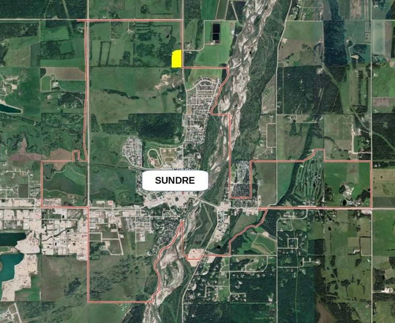 123 Centre Street N, Sundre, T0M 1X0 | Image 2