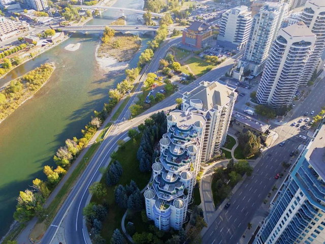 210 - 1108 6 Avenue SW