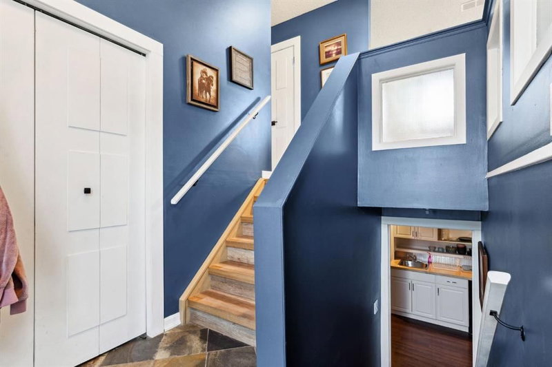 147 Falchurch Crescent NE, Calgary, T3J1J9 | Image 3