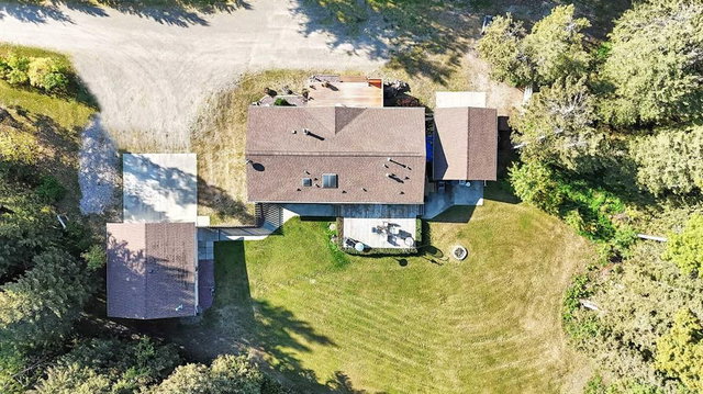 220 - 5241 Township Road 325A