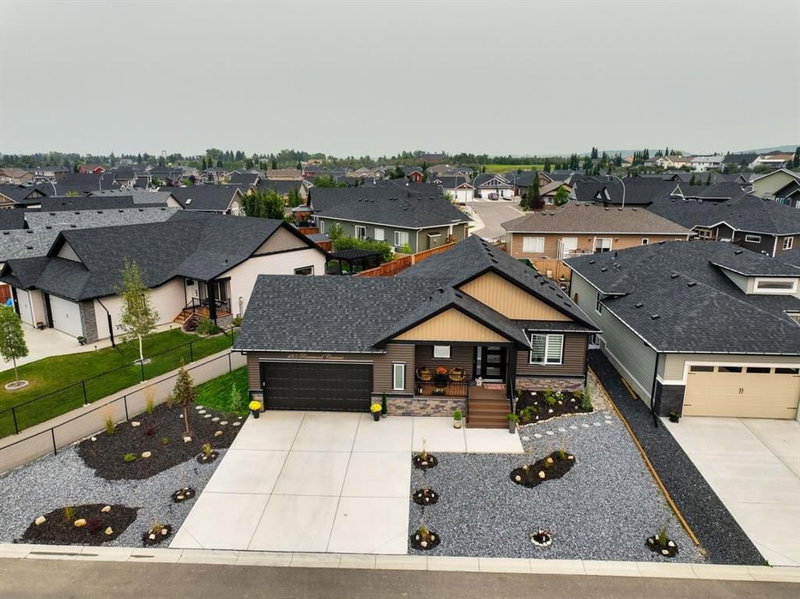 185 Riverwood Crescent, Diamond Valley, T0L 0H0 | Image 2