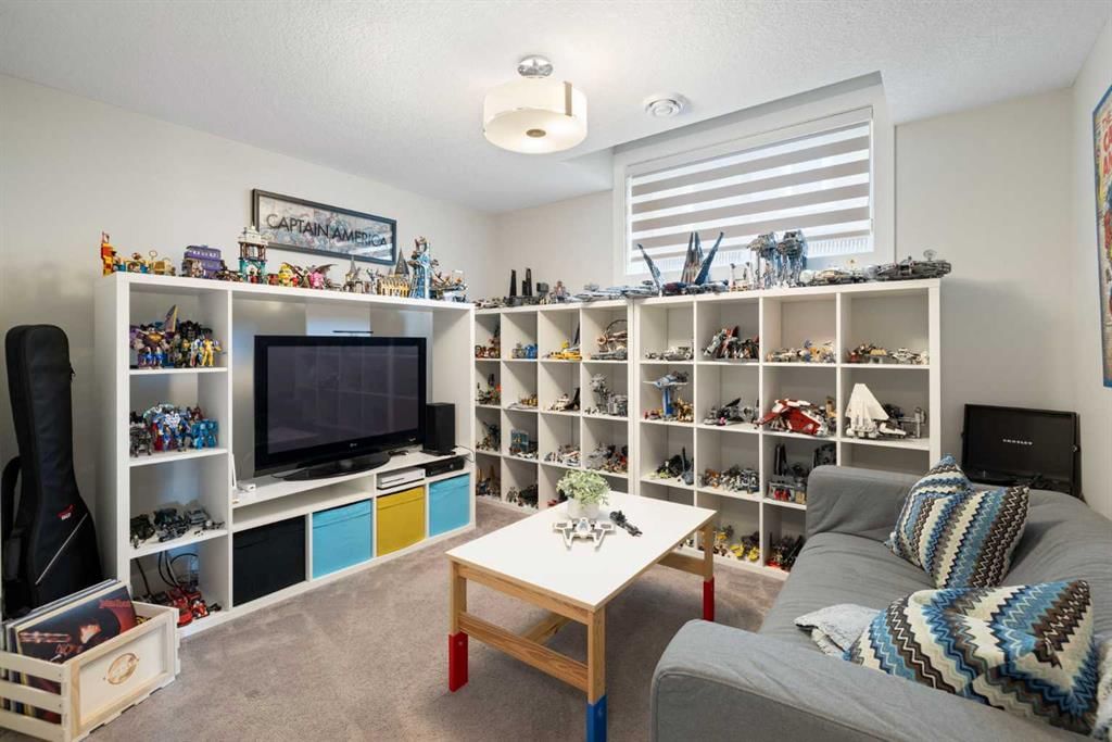 Listing Image 43
