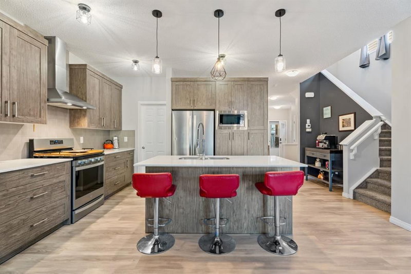 178 Buckskin Way, Cochrane, T4C2R7 | Image 2