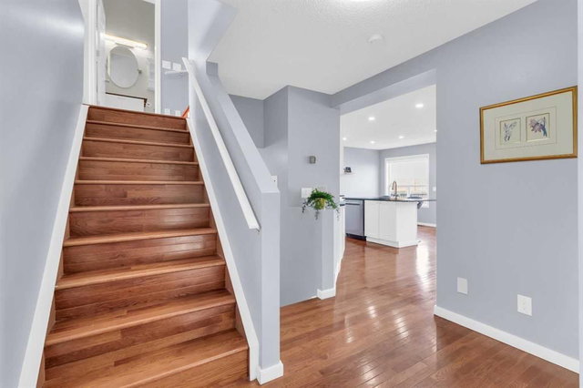 187 Citadel Meadow Grove NW