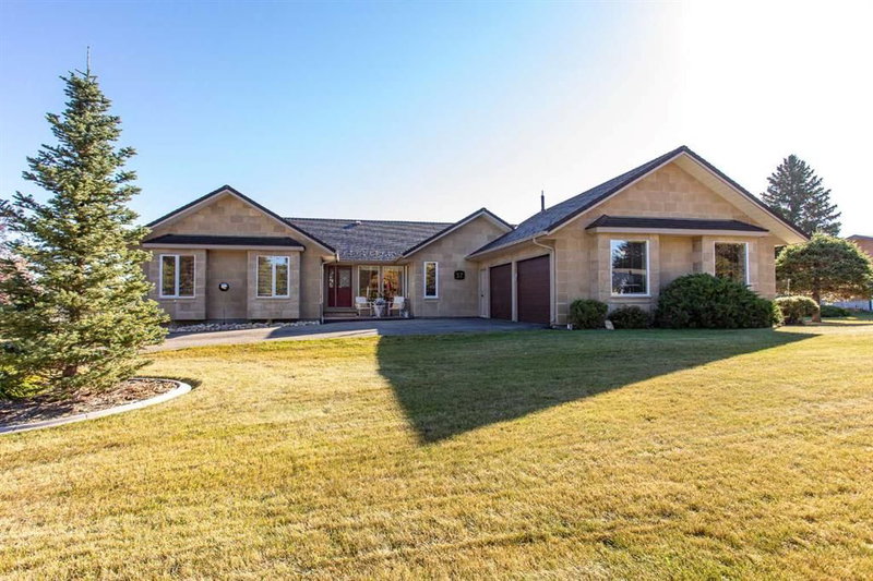 37 Wildrose Street, Rural Lacombe County, T4L 1Y4 | Image 2