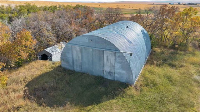 234075 Township Road 280