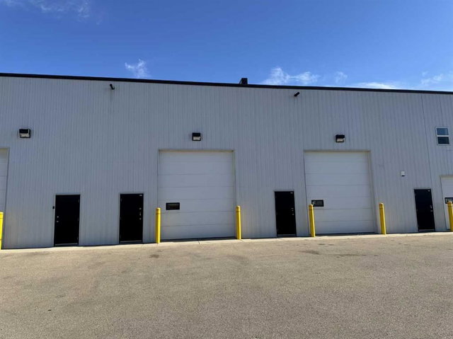 105 - 251 Spruce Street