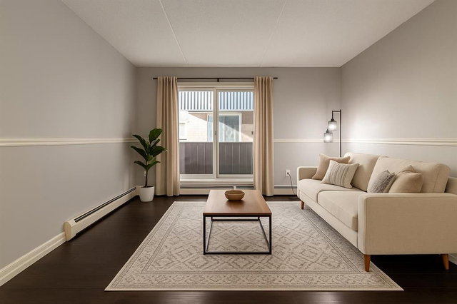 205 - 120 15 Avenue SW