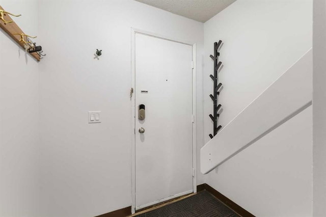 72 - 1055 72 Avenue NW