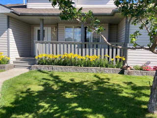 UNIT 2 - 4920 53 Avenue