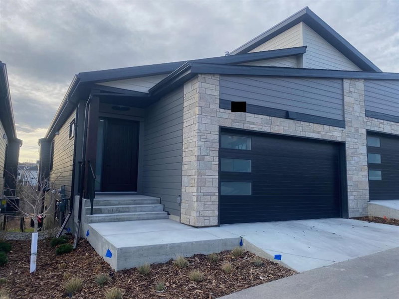 31 Royal Birch Cove NW, Calgary, T3G 5P9 | Image 2