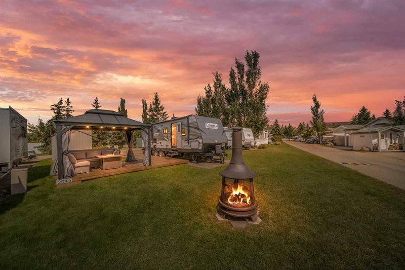 2045 - 25054 South Pine Lake Road, Rural Red Deer County, T0M 1R0 | Image 2