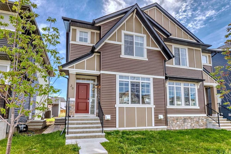 20 Creekstone Drive SW, Calgary, T2X4Z5 | Image 2