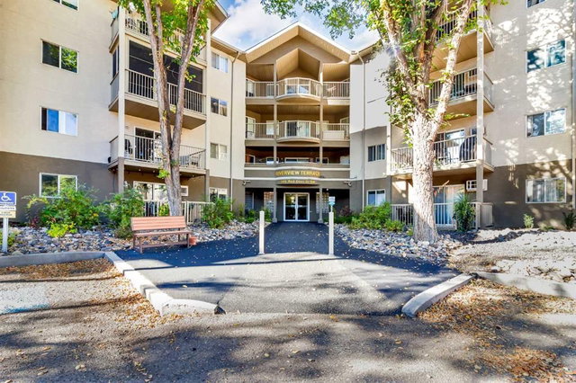 101 - 245 Red Deer Drive SW