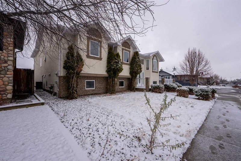 119 Grand River Boulevard W, Lethbridge, T1K 2Y1 | Image 2