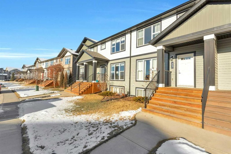 22 Latoria Court, Rural Red Deer County, T4E3B8 | Image 2