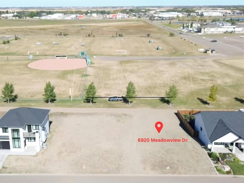 Recently sold home in Meadowlands