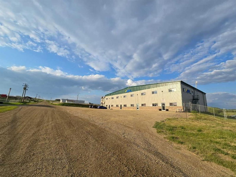 8703 75 Street, Peace River, T8S 1S4 | Image 2