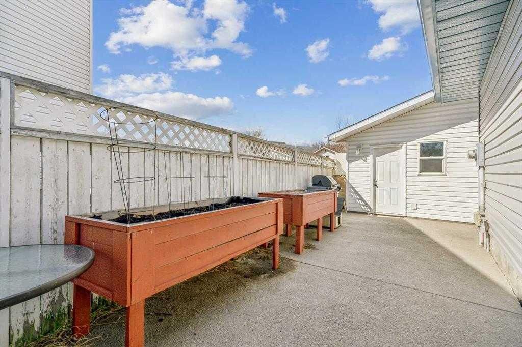 Listing Image 48
