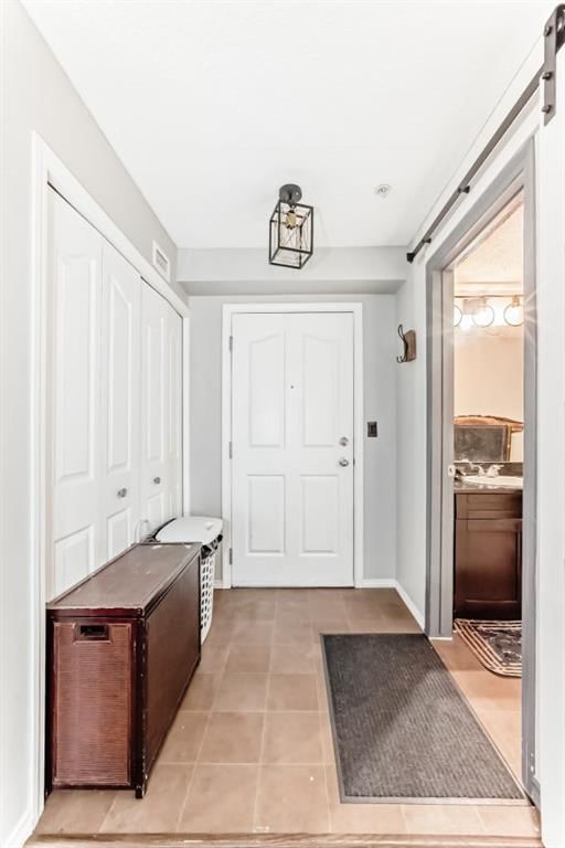 120 - 355 Taralake Way NE