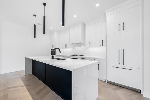 112 - 835 78 Street SW