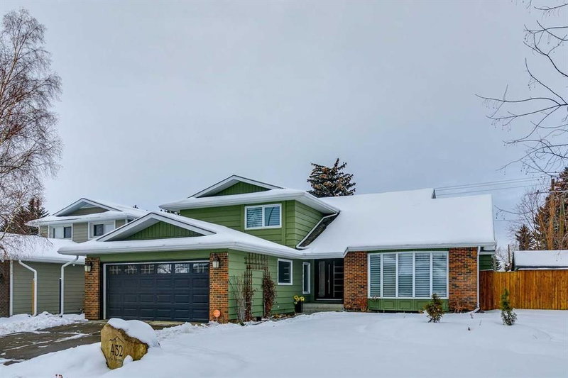 432 129 Avenue SE, Calgary, T2J4A9 | Image 2