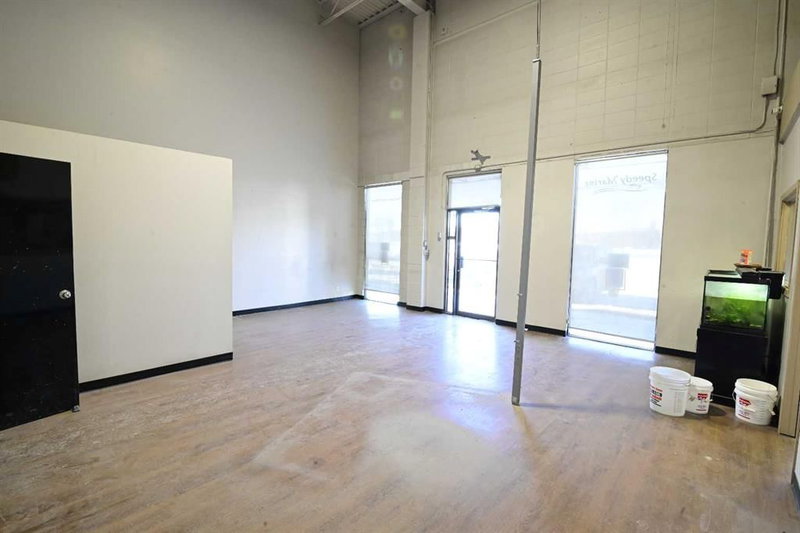 5 - 7419 50 Avenue, Red Deer, T4P 1M5 | Image 3