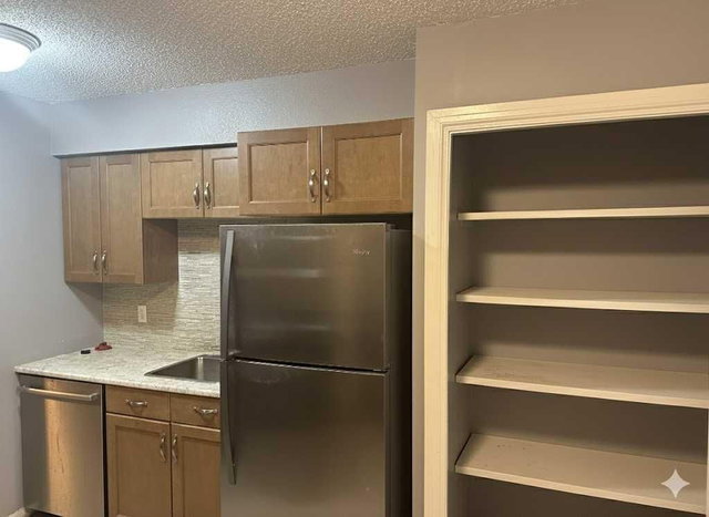 3105 - 7201 Poplar Drive