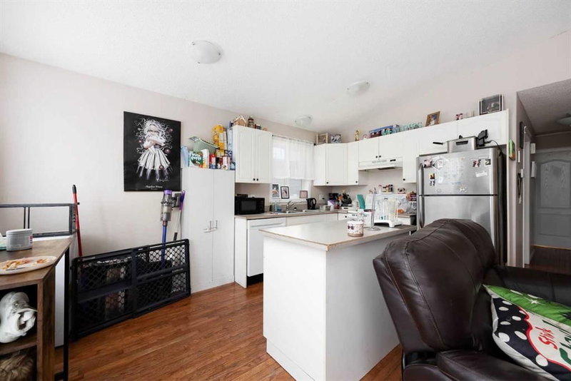 145 Laurier Road, Fort McMurray, T9K 2L4 | Image 3