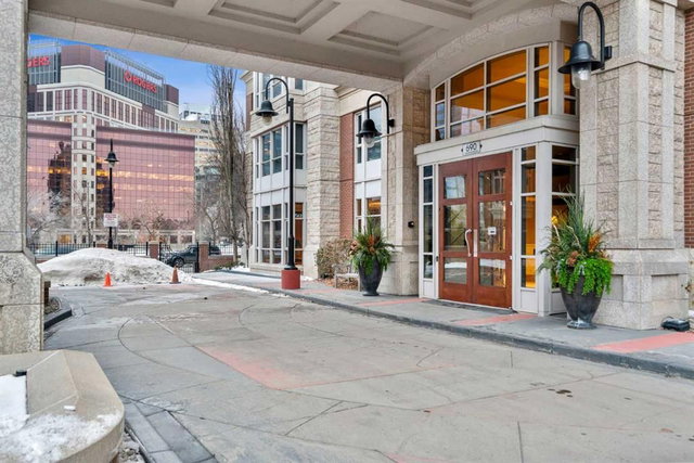 804 - 690 Princeton Way SW