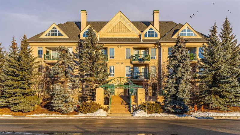 A unit for sale at 15204 Bannister Road SE