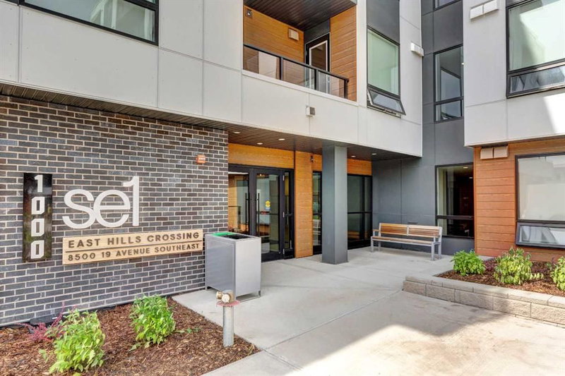 1210 - 8500 19 Avenue SE, Calgary, T2A 7W8 | Image 2