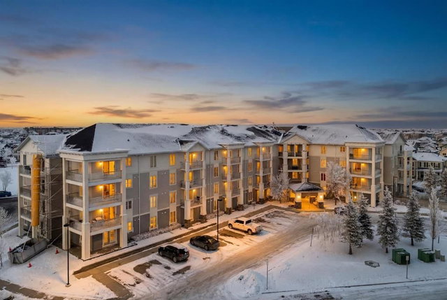 1308 - 333 Taravista Drive NE