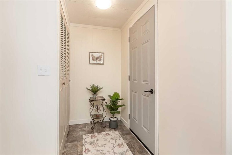 101 6 Avenue NE, Milk River, T0K 1M0 | Image 2