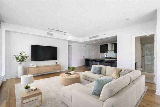 2305 - 433 11 Avenue SE