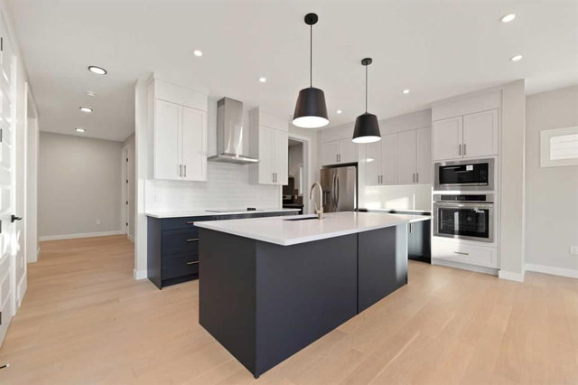 221 South Shore View