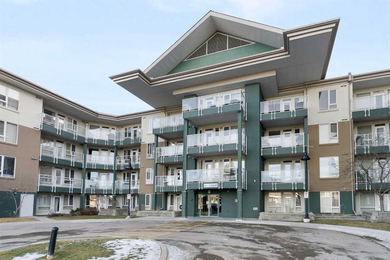212 - 3111 34 Avenue NW, Calgary, T2L 0Y2 | Image 2