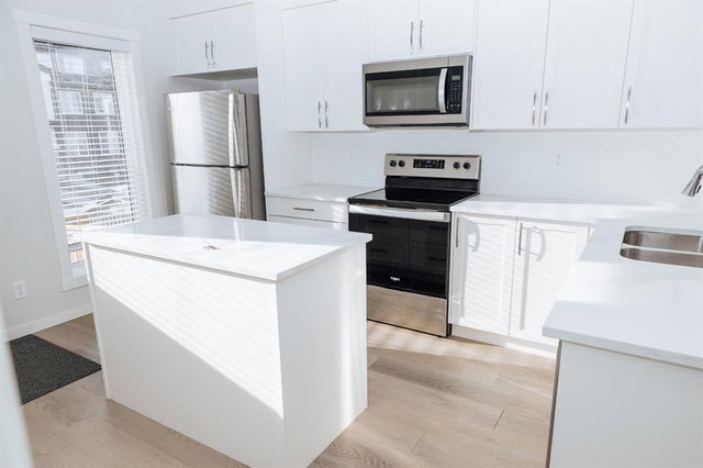 406 - 474 Seton Circle SE