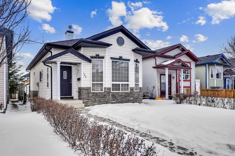193 Martindale Drive NE, Calgary, T3J3X9 | Image 2