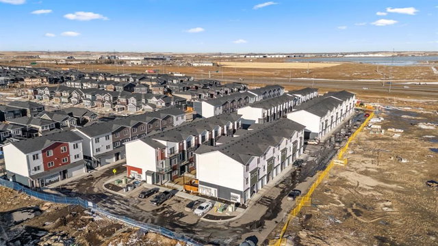 312 Red Sky Villas NE