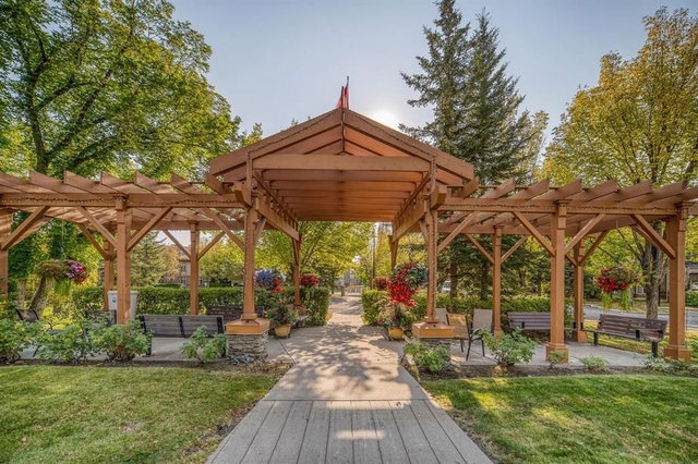 # - 3213 Lake Fraser Court SE