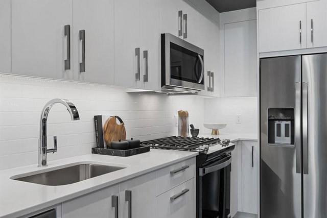 333 - 110 18A Street NW