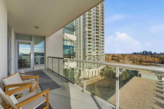 702 - 77 Spruce Place SW