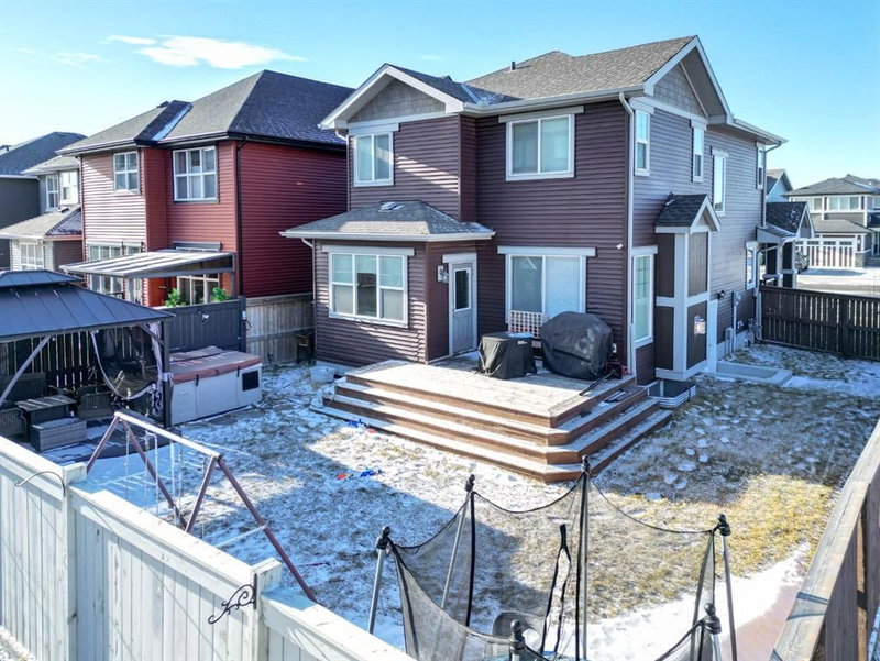 354 Kings Heights Drive SE, Airdrie, T4A 0S1 | Image 2