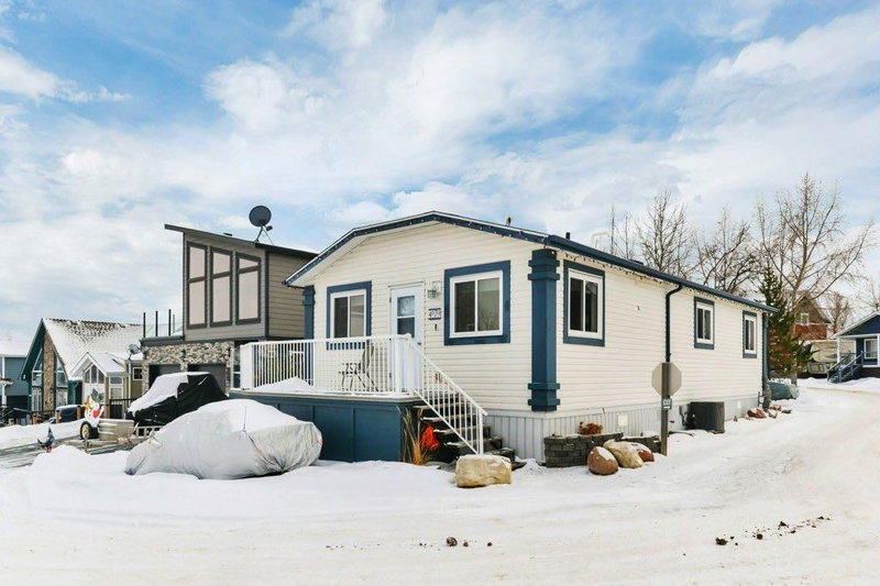 4079 - 25054 Pine Lake Road S, Rural Red Deer County, T0M 1R0 | Image 2