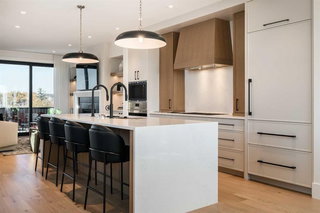 105 - 1700 73 Street SW