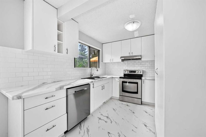 163, 6915 Ranchview Drive NW, Ranchlands — interior photo 5